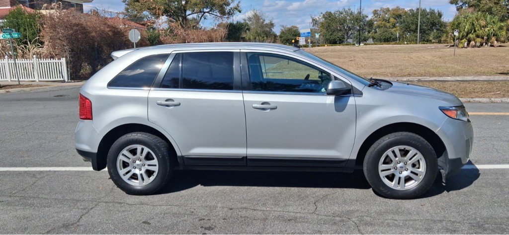 2014 Ford Edge Image 10