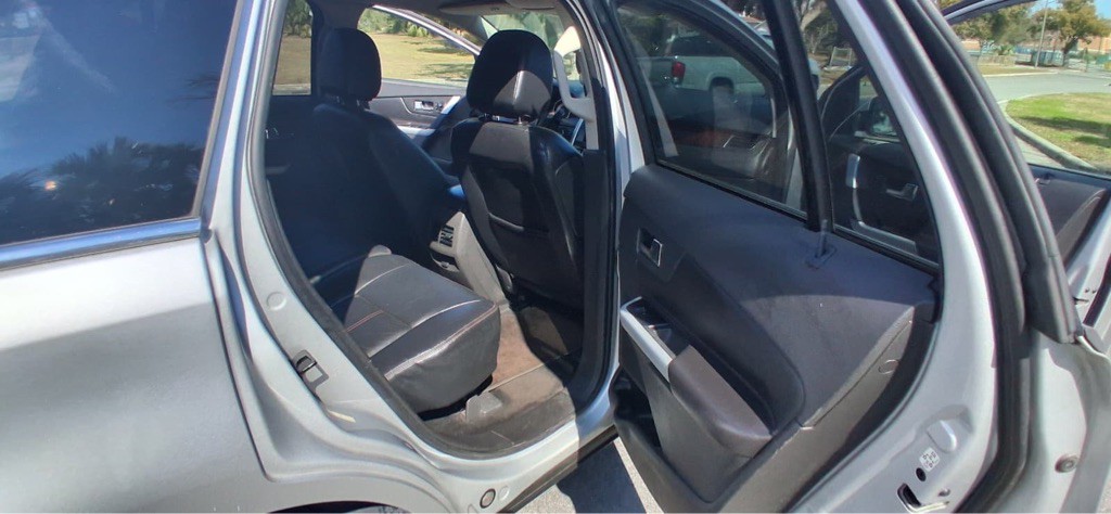 2014 Ford Edge Image 11