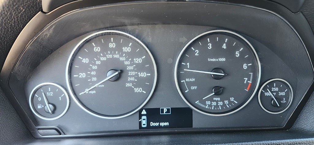 2013 BMW 3 Series Image 18