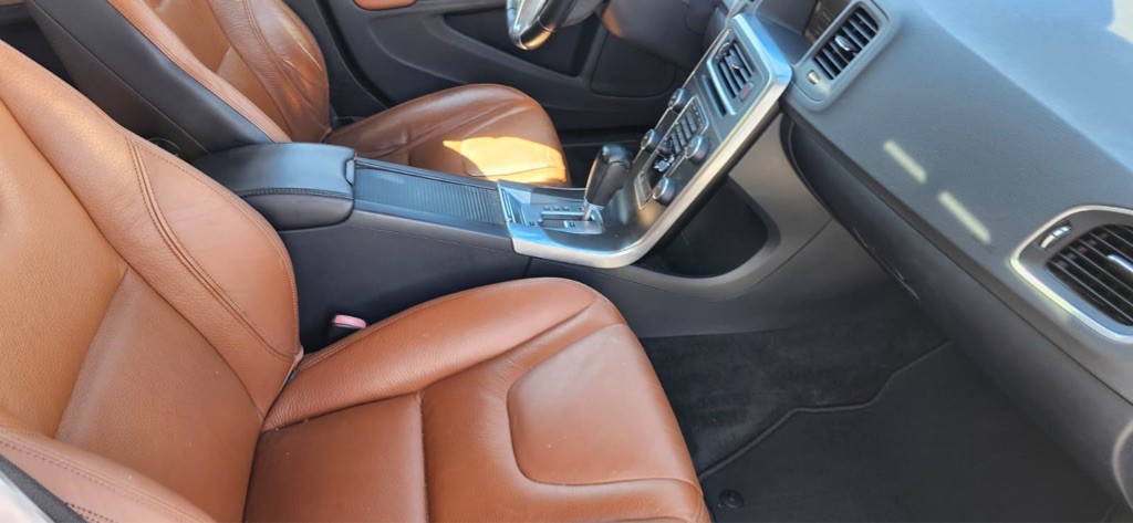 2012 Volvo S60 Image 8