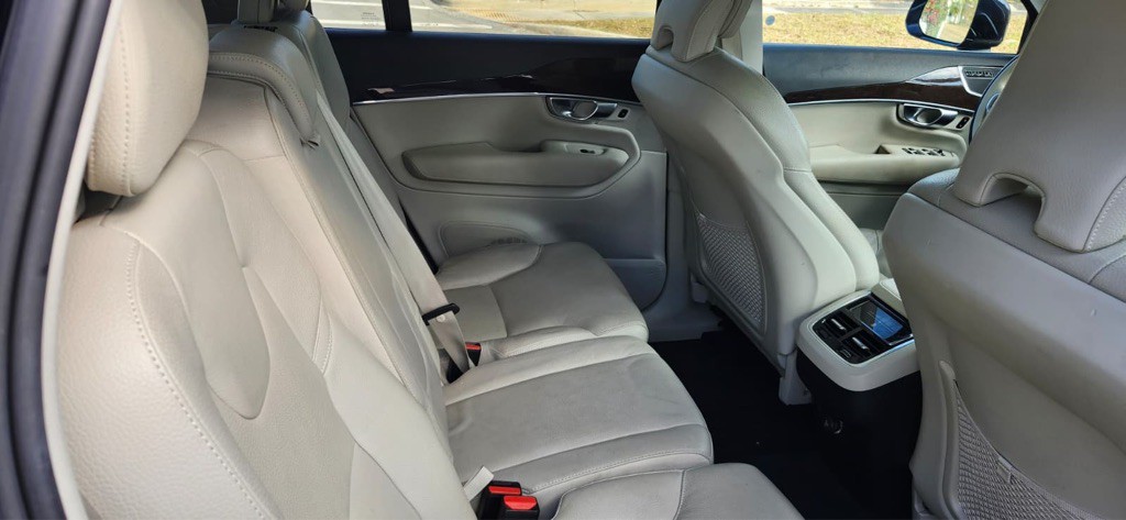 2019 Volvo XC90 Image 4