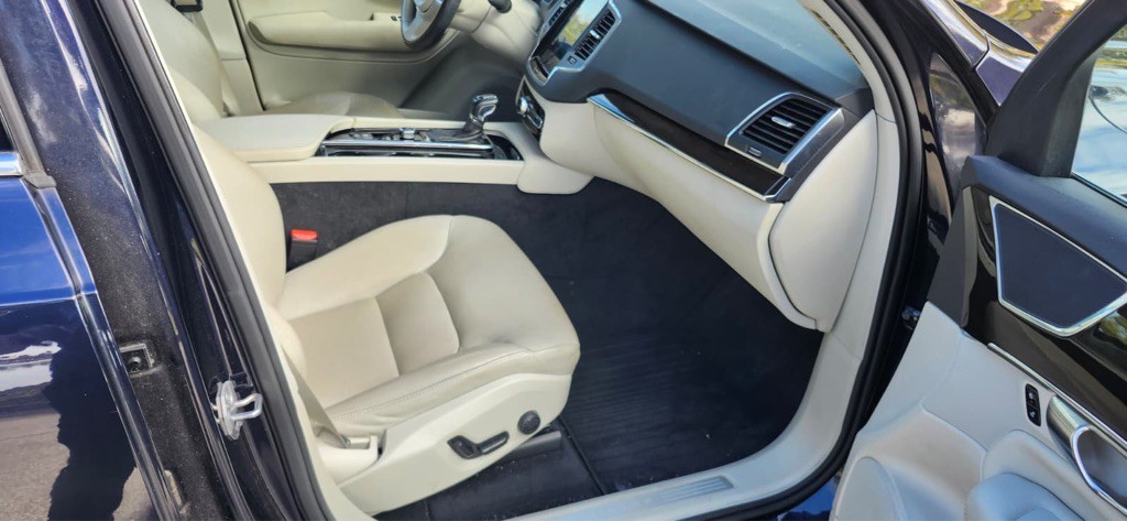 2019 Volvo XC90 Image 5