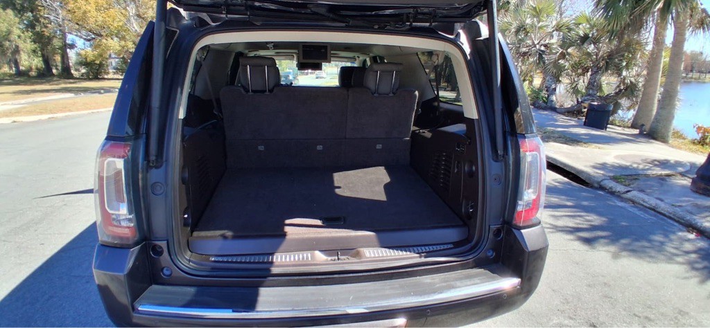 2015 GMC Yukon Image 9