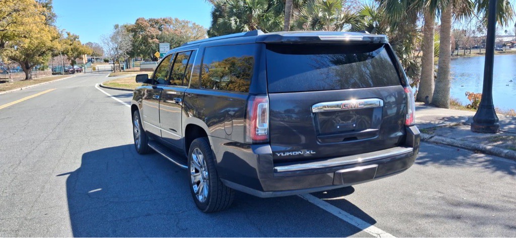 2015 GMC Yukon Image 4