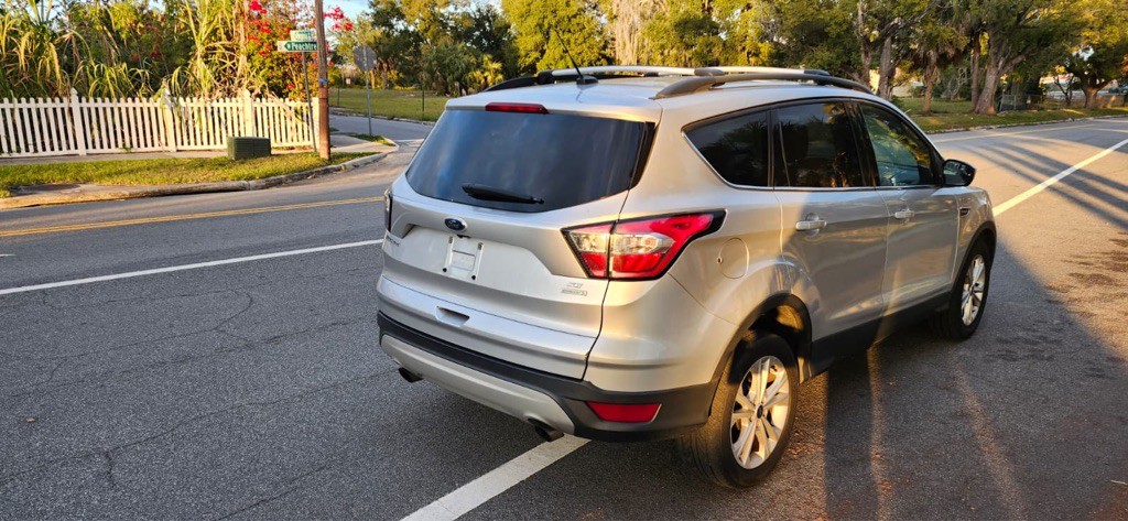 2018 Ford Escape Image 12