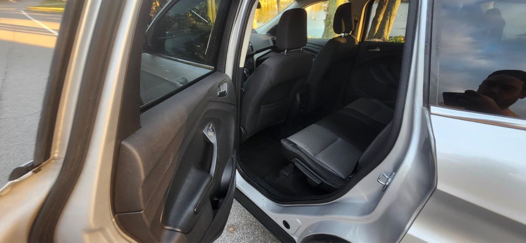 2018 Ford Escape Image 9