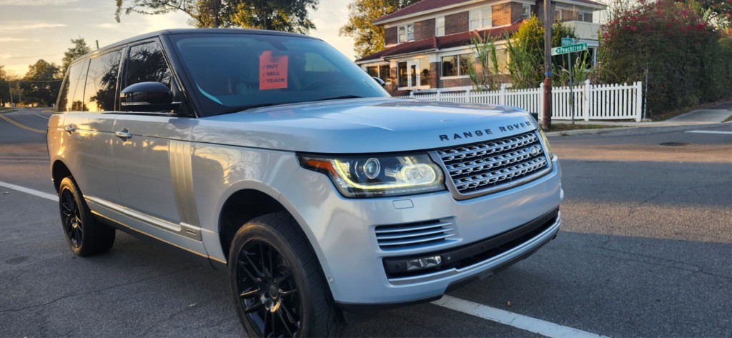 2014 Land Rover Range Rover Image 18