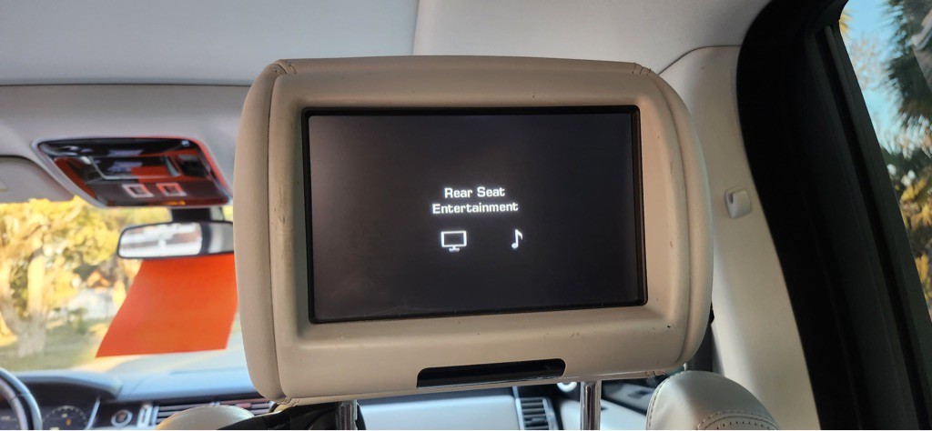 2014 Land Rover Range Rover Image 13