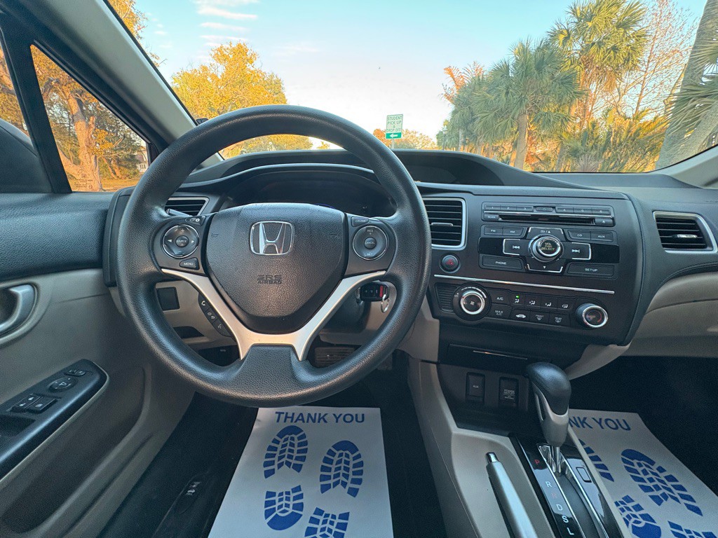 2014 Honda Civic Image 10