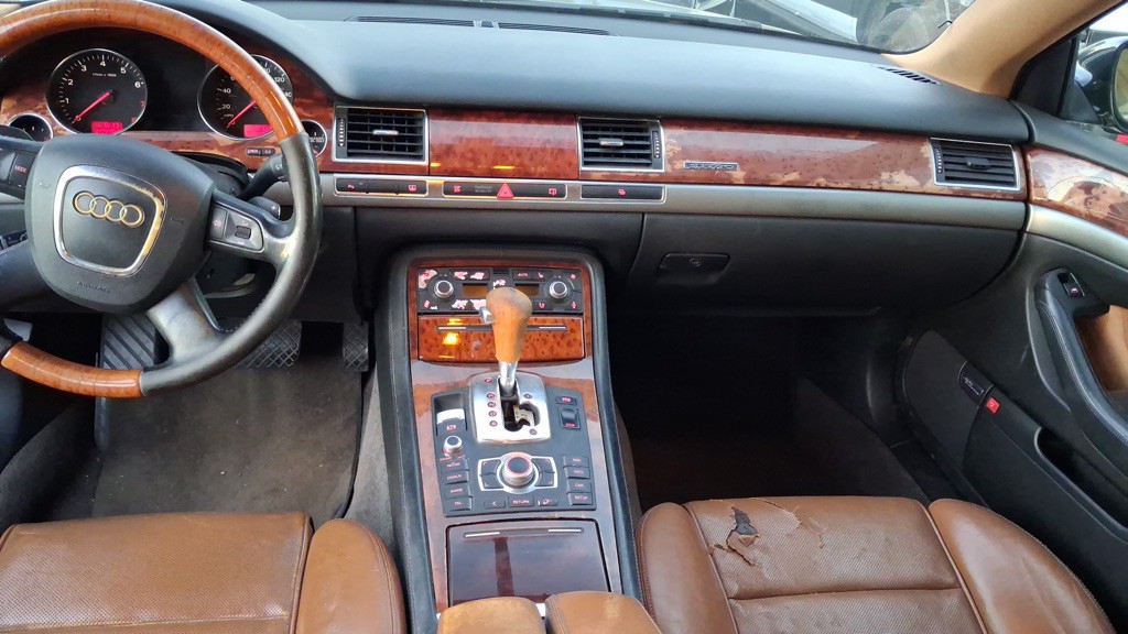 2006 Audi A8 Image 19