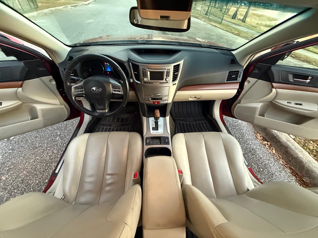 2013 Subaru Outback Image 4