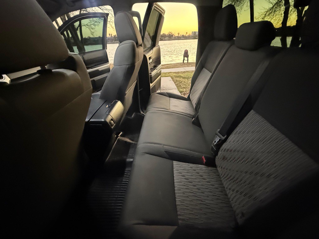 2015 Toyota Tundra Image 4