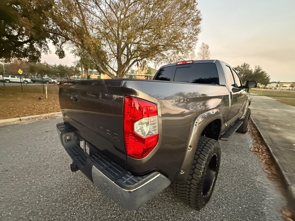 2015 Toyota Tundra Image 5