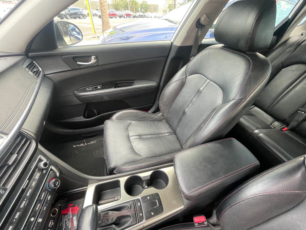 2017 Kia Optima Image 9