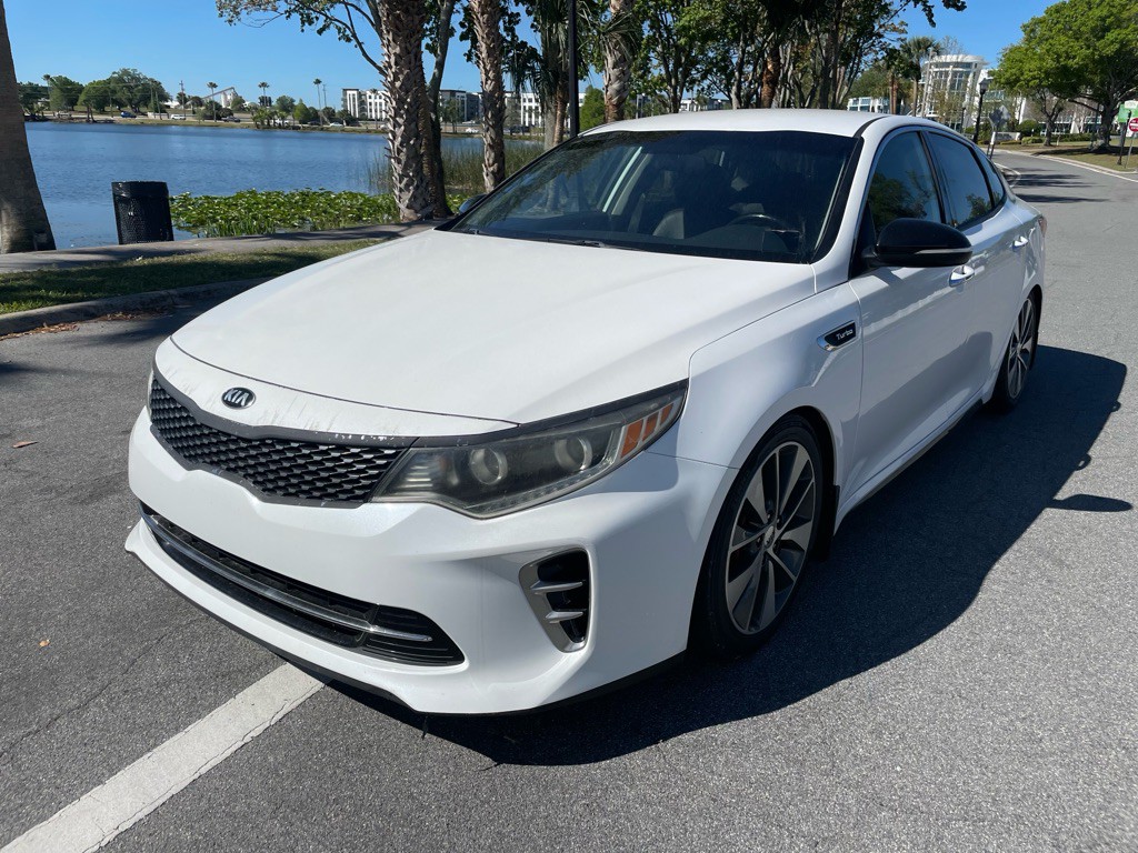 2017 Kia Optima Image 4