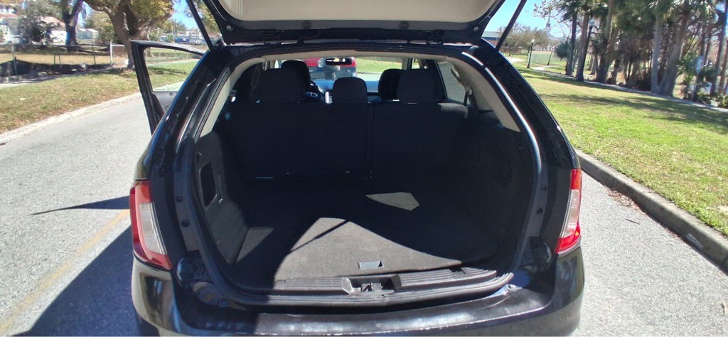 2013 Ford Edge Image 17