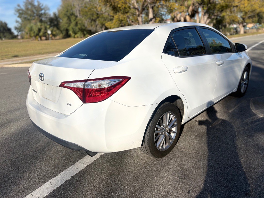 2015 Toyota Corolla Image 7