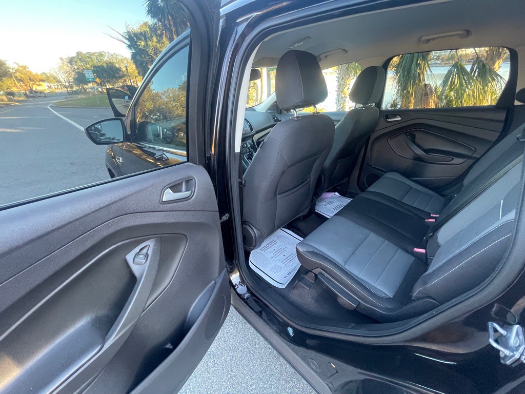 2013 Ford Escape Image 9