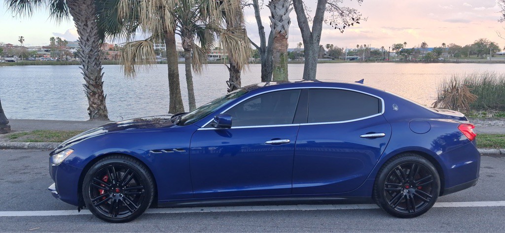 2016 Maserati Ghibli Image 1