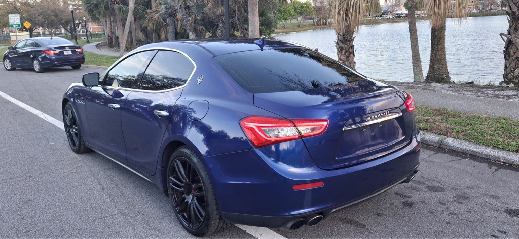 2016 Maserati Ghibli Image 8