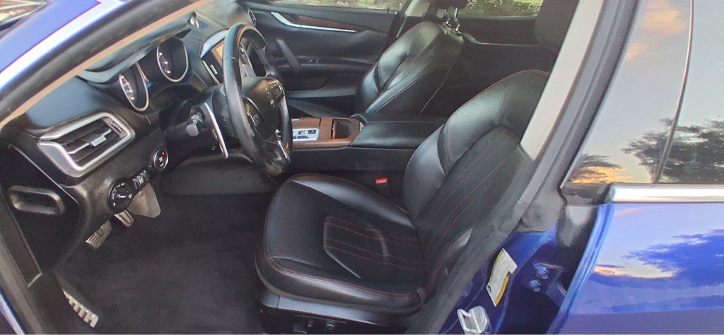 2016 Maserati Ghibli Image 11