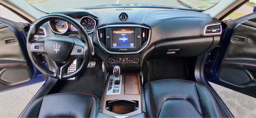 2016 Maserati Ghibli Image 17