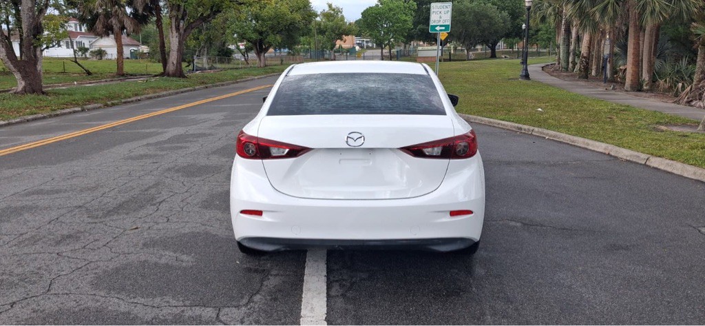 2014 Mazda Mazda3 Image 9