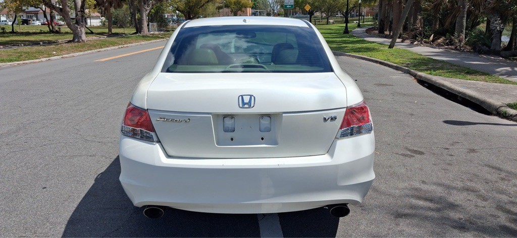 2010 Honda Accord Image 7
