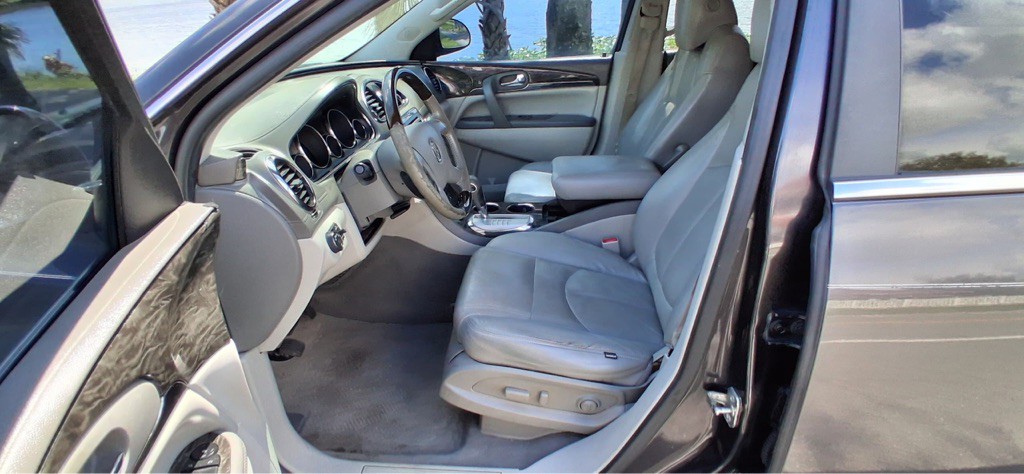 2014 Buick Enclave Image 11