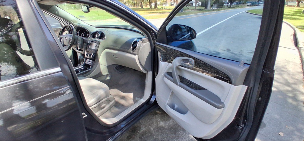 2014 Buick Enclave Image 16