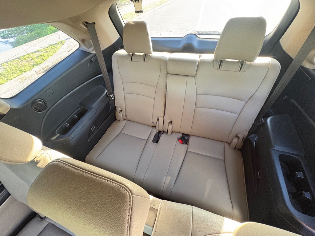 2016 Honda Pilot Image 15