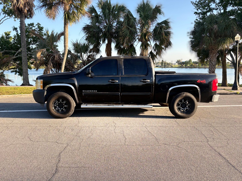 2013 Chevrolet Silverado 1500 Image 1