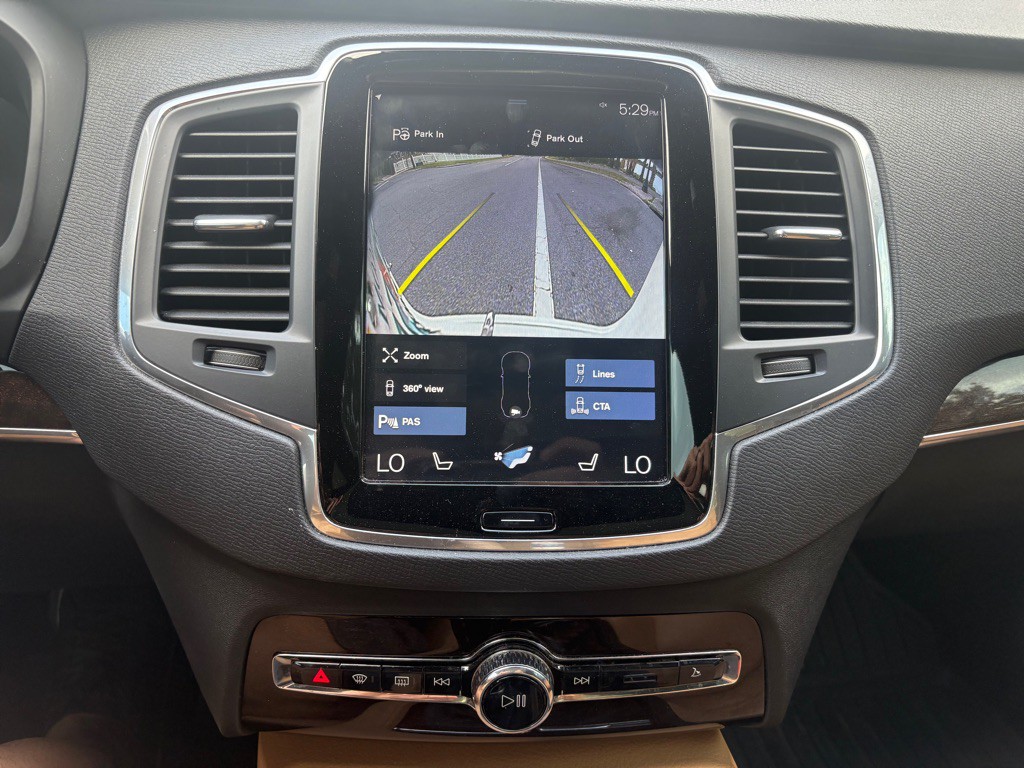 2019 Volvo XC90 Image 22