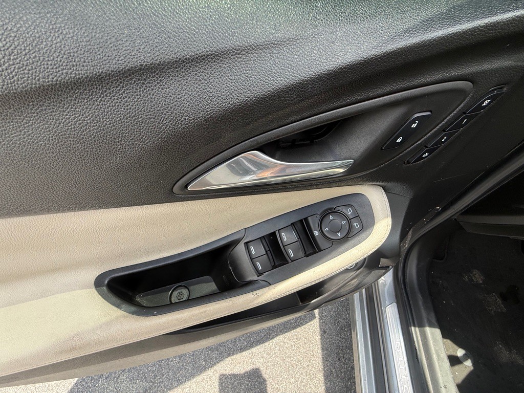 2022 Buick Enclave Image 14