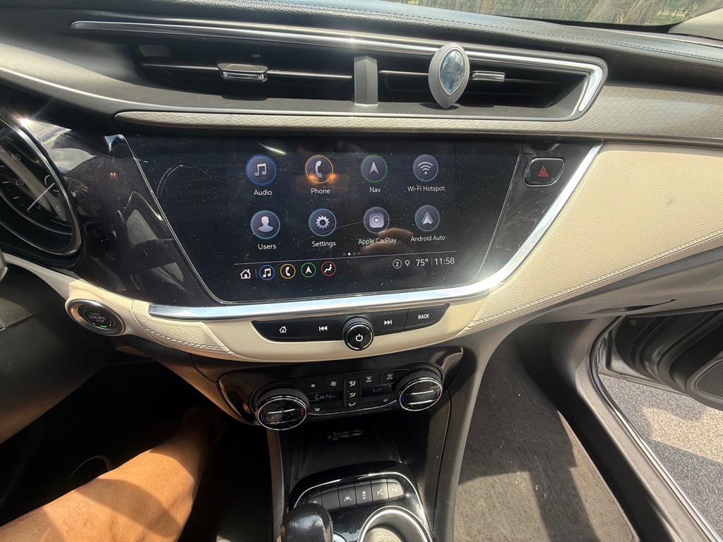2022 Buick Enclave Image 16