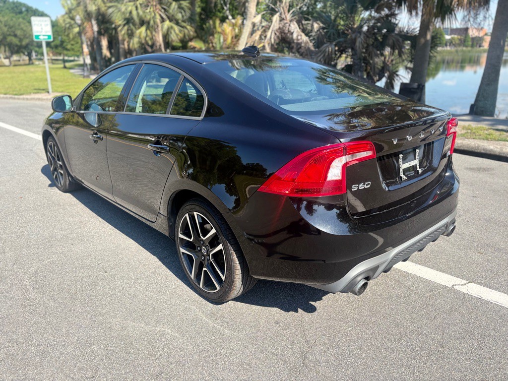 2018 Volvo S60 Image 11