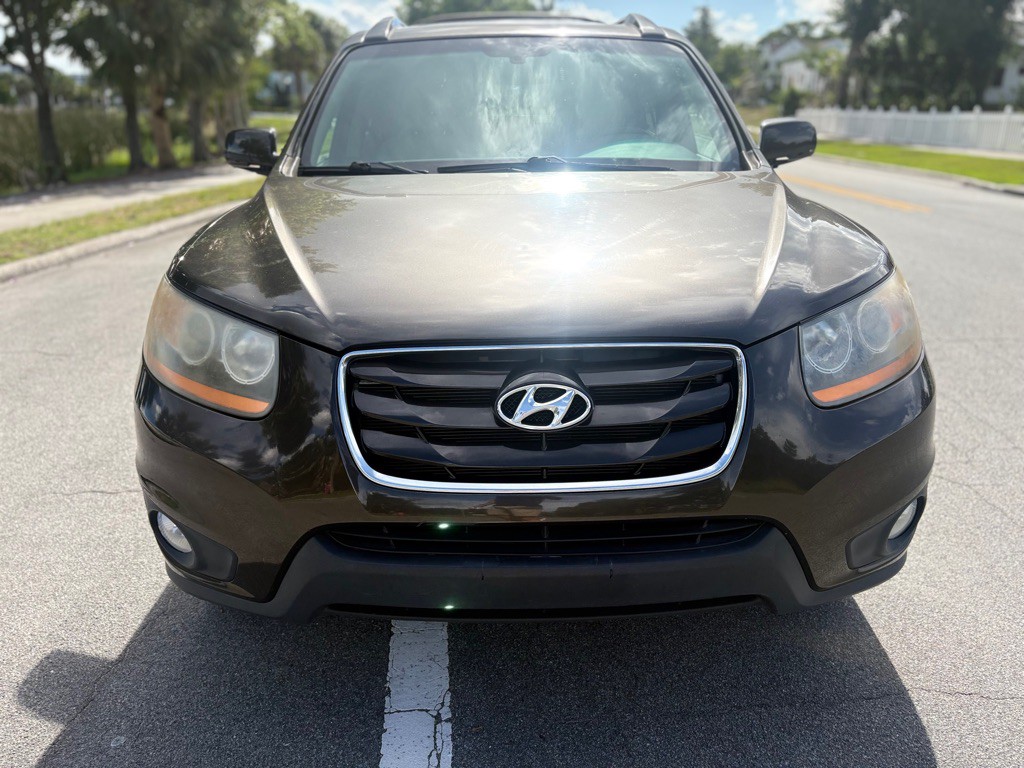 2011 Hyundai Santa Fe Image 4