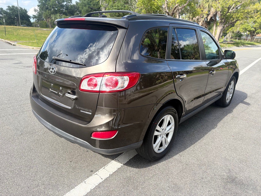 2011 Hyundai Santa Fe Image 7