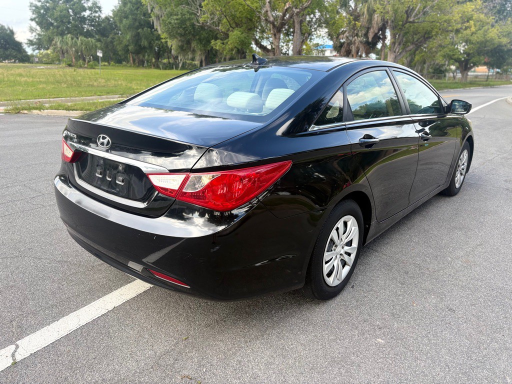 2011 Hyundai Sonata Image 5