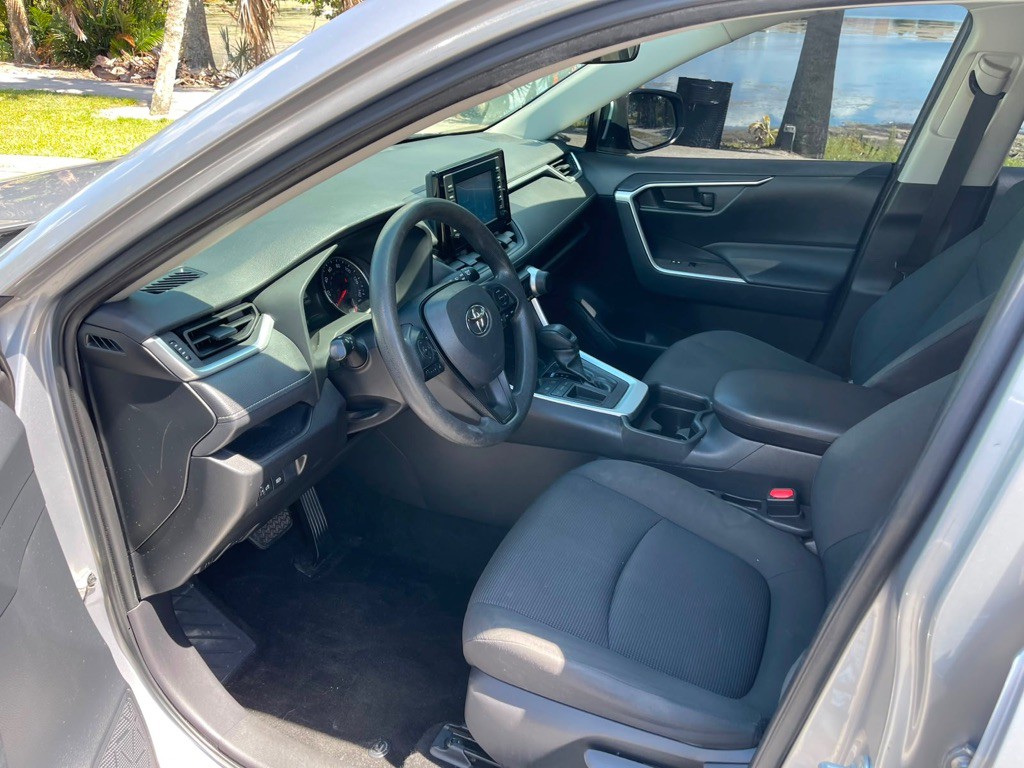 2019 Toyota Rav4 Image 21