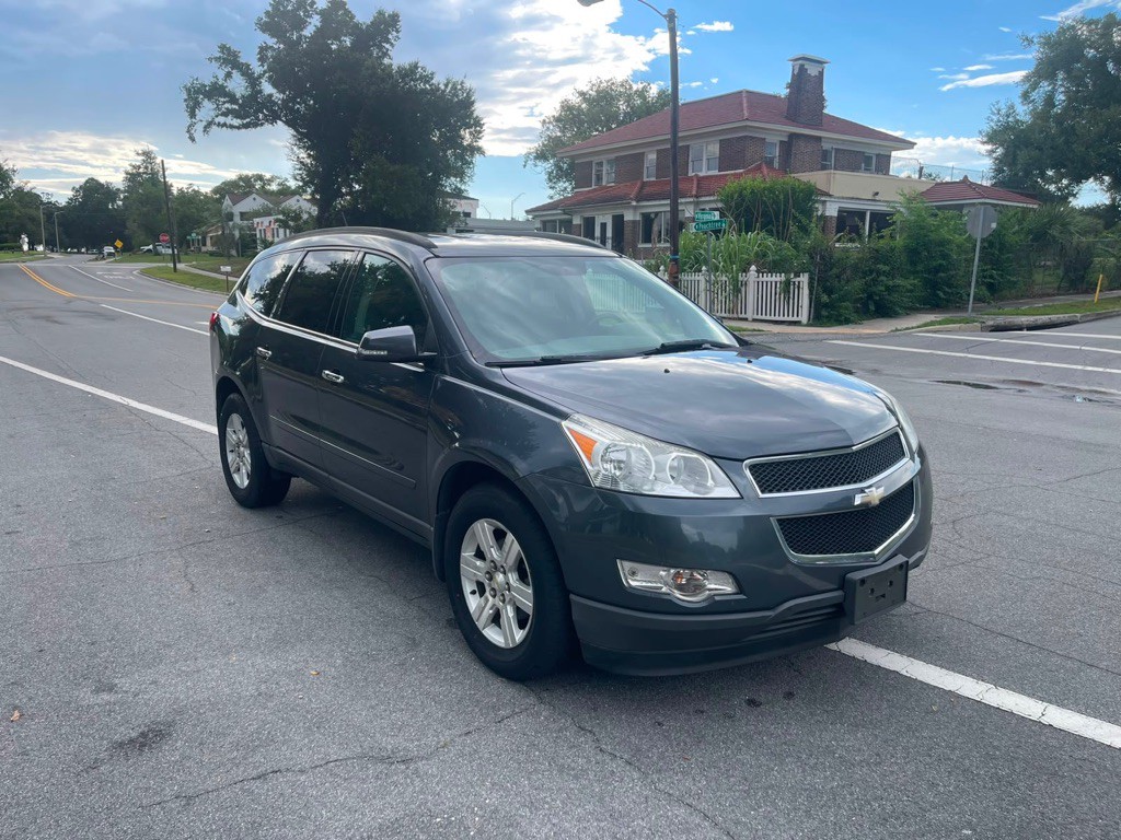 2011 Chevrolet Traverse Image 4