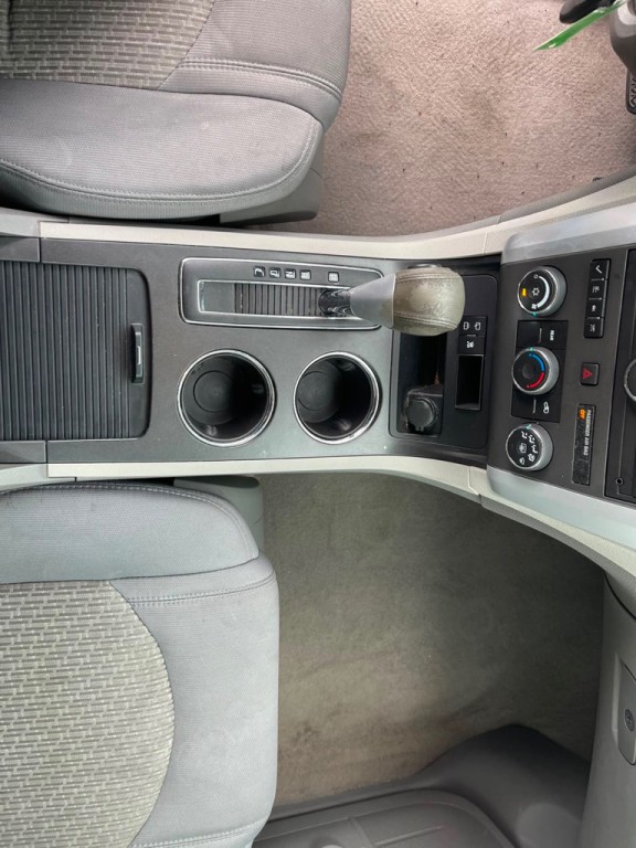 2011 Chevrolet Traverse Image 12