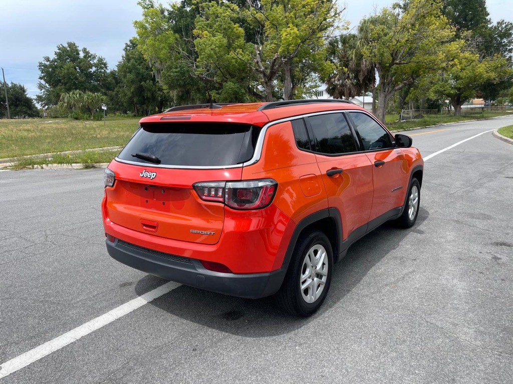 2019 Jeep Compass Image 6