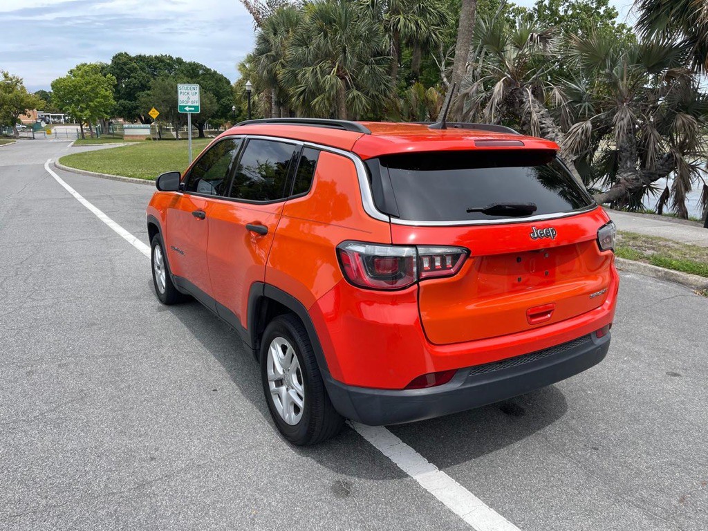 2019 Jeep Compass Image 8