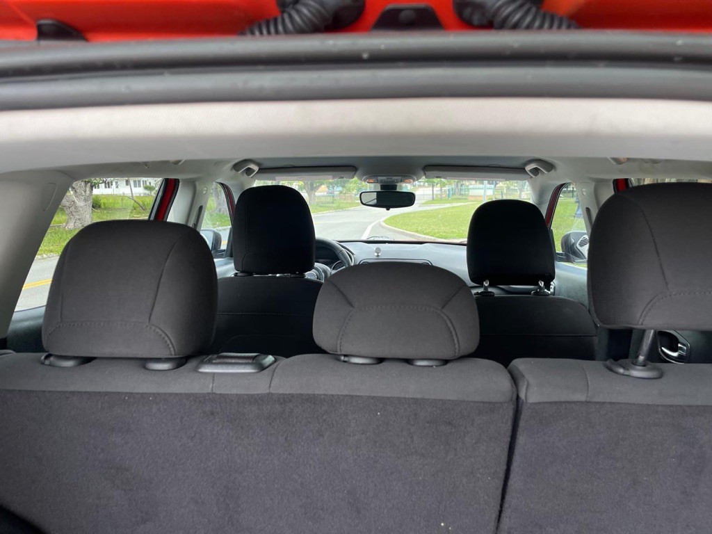 2019 Jeep Compass Image 10