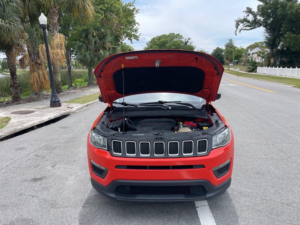 2019 Jeep Compass Image 18