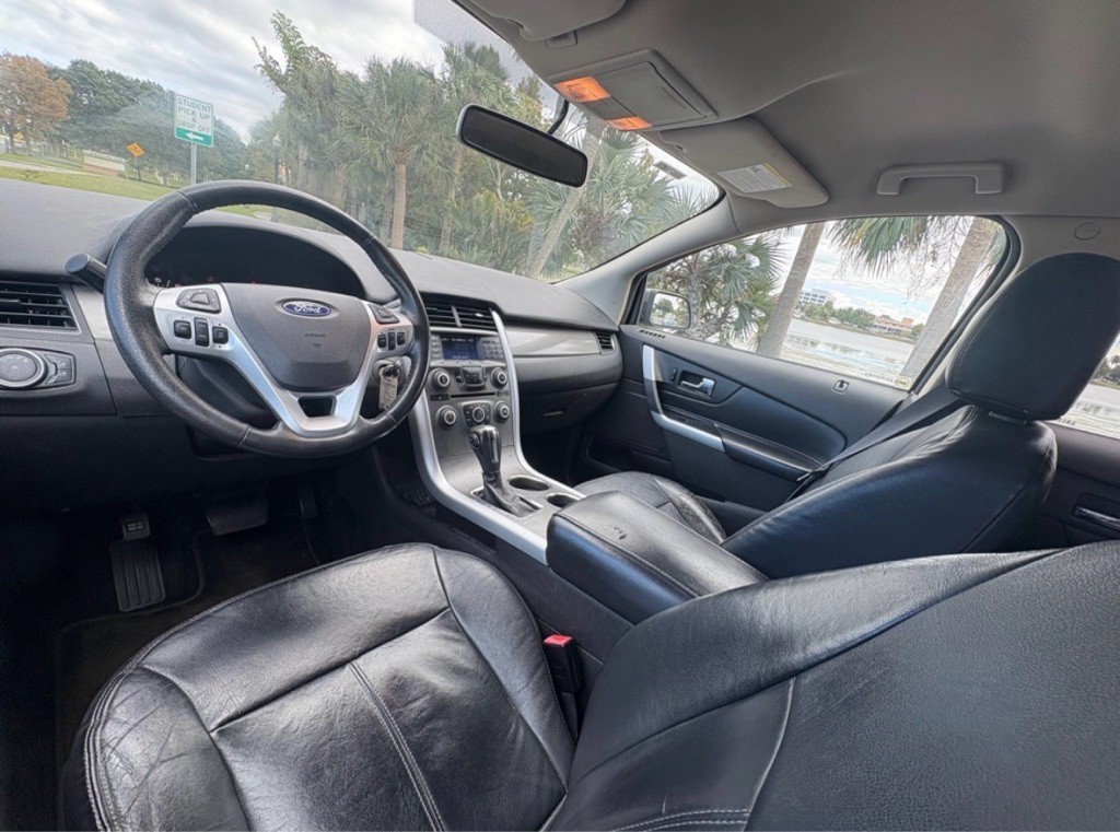 2013 Ford Edge Image 15