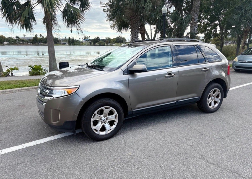 2013 Ford Edge Image 3
