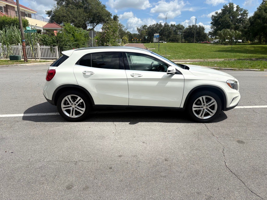2016 Mercedes-Benz GLA-Class Image 6