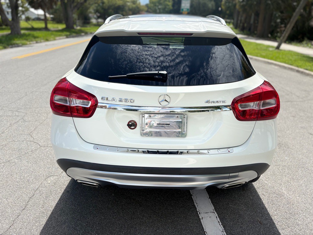 2016 Mercedes-Benz GLA-Class Image 8